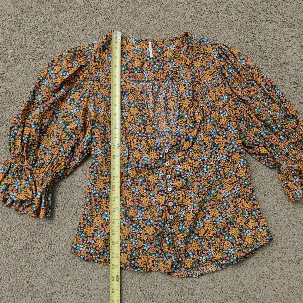 Free People Picnic Party Top Floral Button Front Puff Sleeve V-Neck Large L